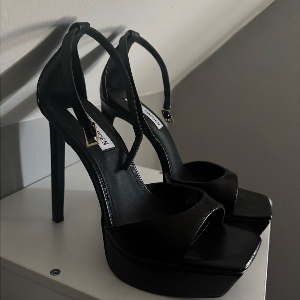 Steve Madden Black Strappy Heels - Picture 2 of 4
